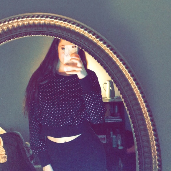 COPY - Garage Polka Dotted Sweat Shirt - Picture 2 of 4